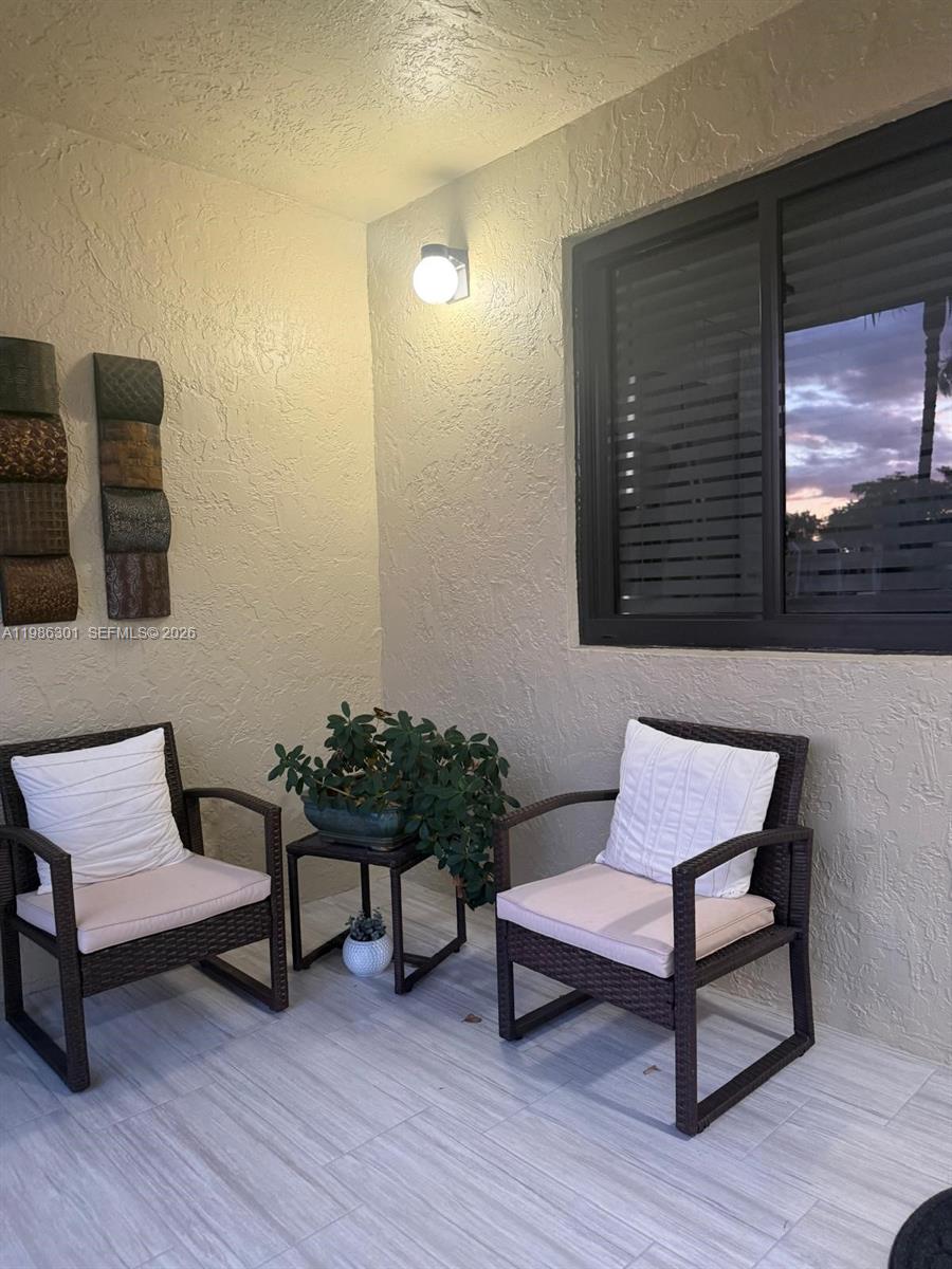 WESTON LAKES 21 INC CONDO - Residential Lease