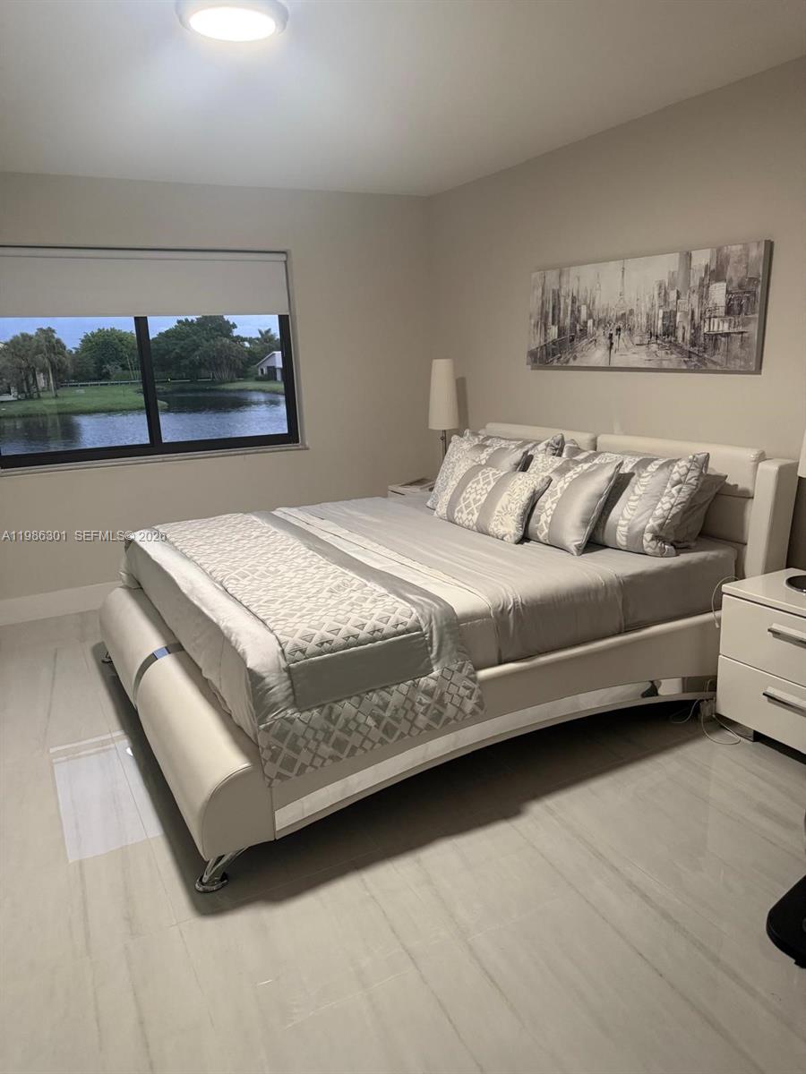 WESTON LAKES 21 INC CONDO - Residential Lease