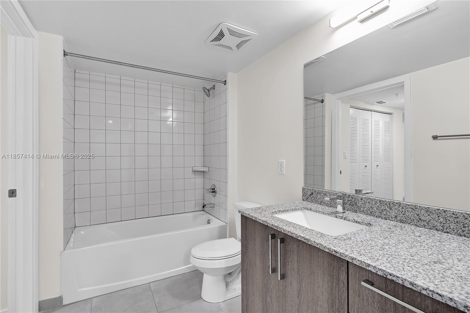 SWEETWATER GROVES .14 AC - Residential Lease