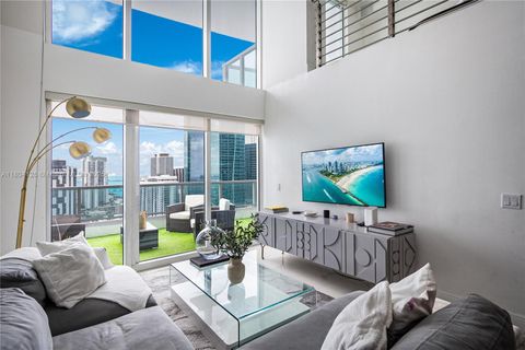 41 SE 5th St 2307 Miami FL 33131