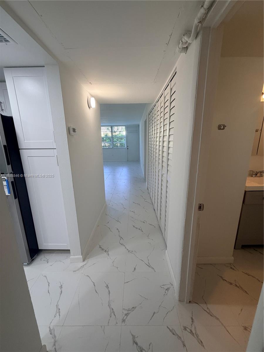 36 Island Ave 12