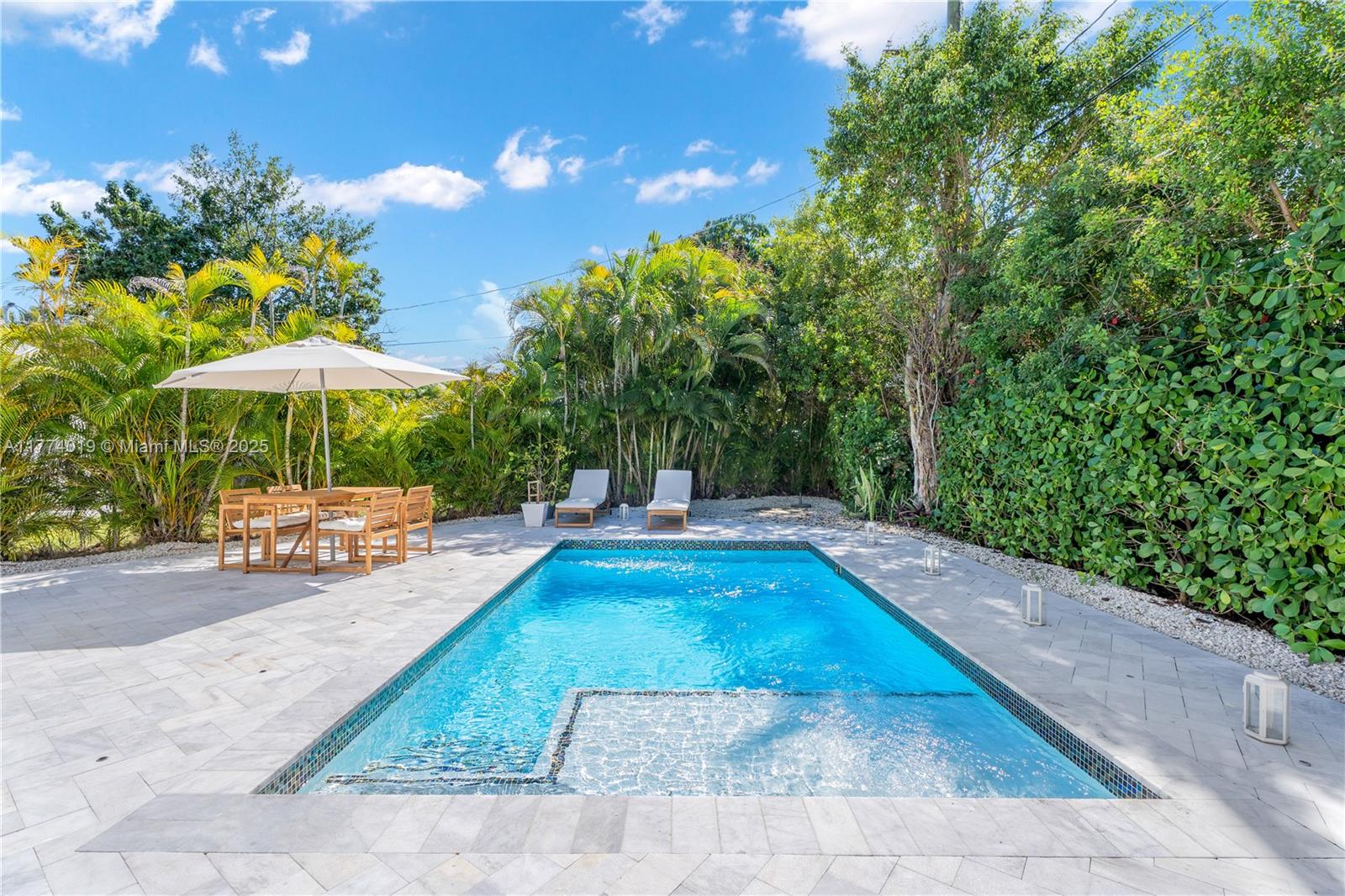 BRICKELL ESTATES - Residential