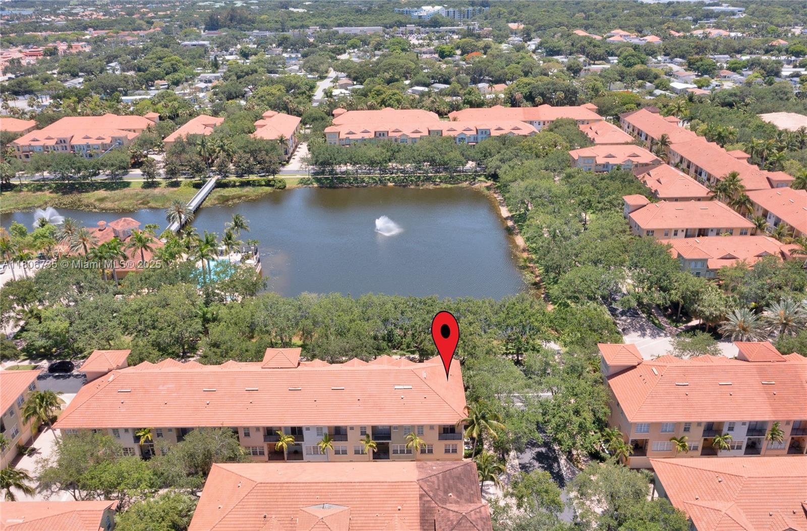 HARBOUR OAKS - Residential Lease