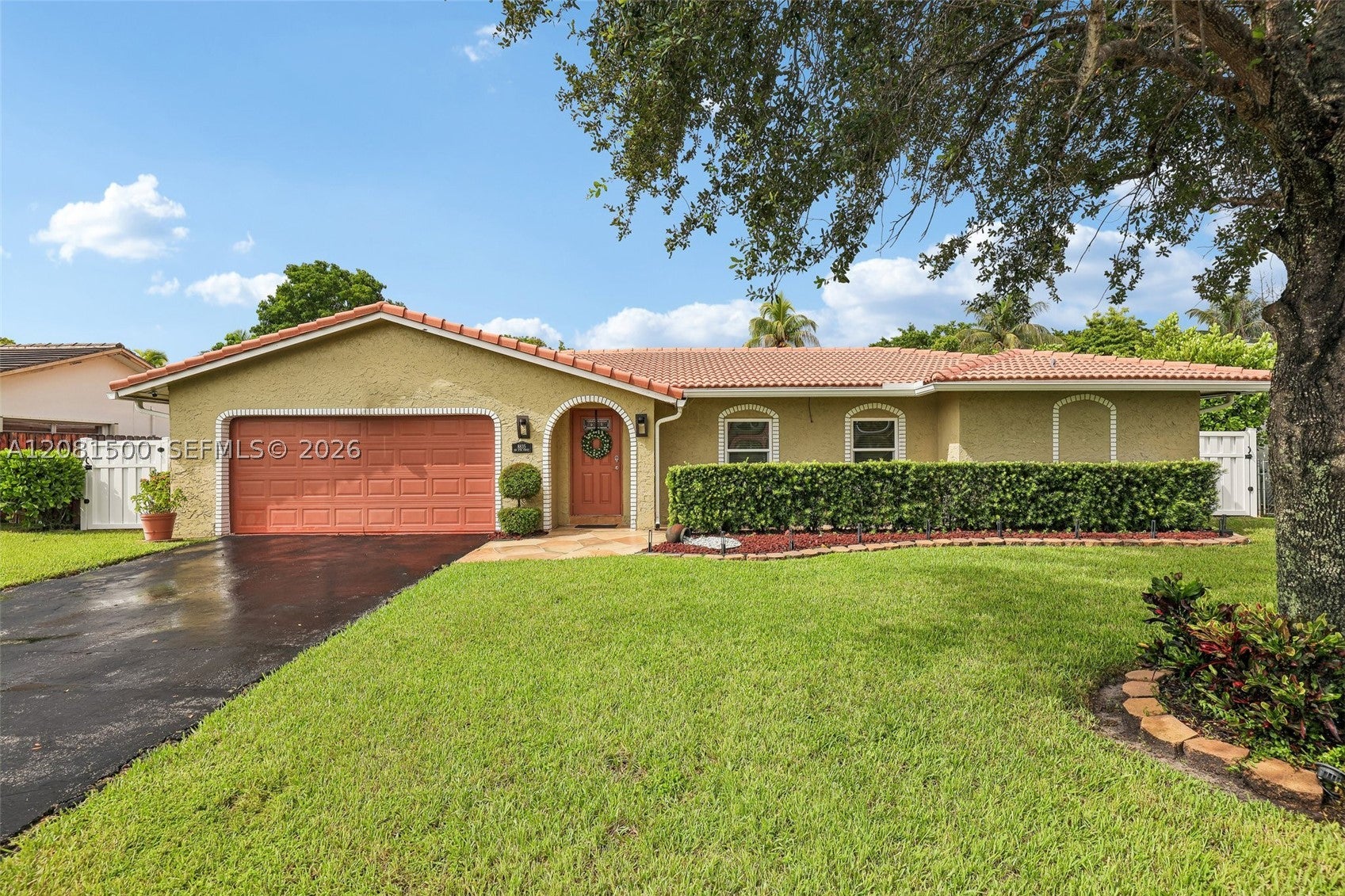 8835 NW 27th St