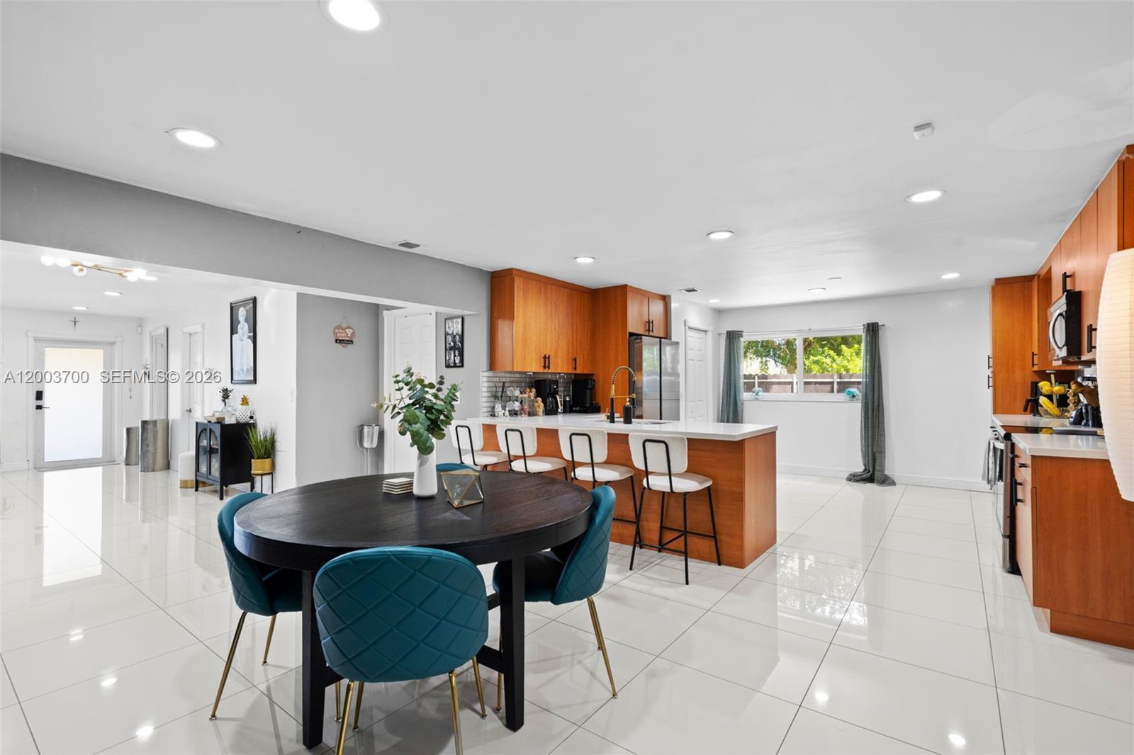 HOMESTEAD LAKES FARMLIFE - Residential