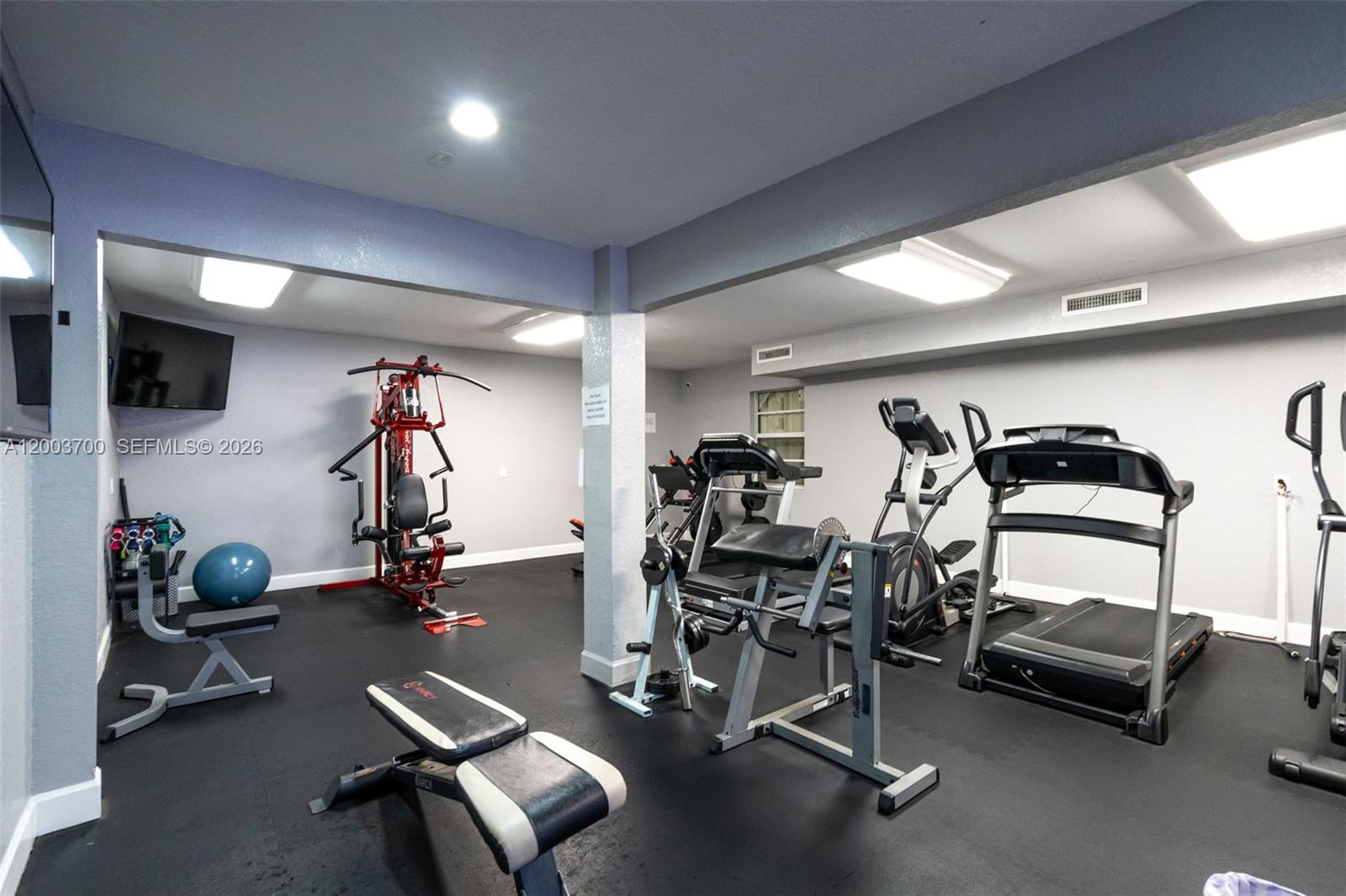 HOMESTEAD LAKES FARMLIFE - Residential