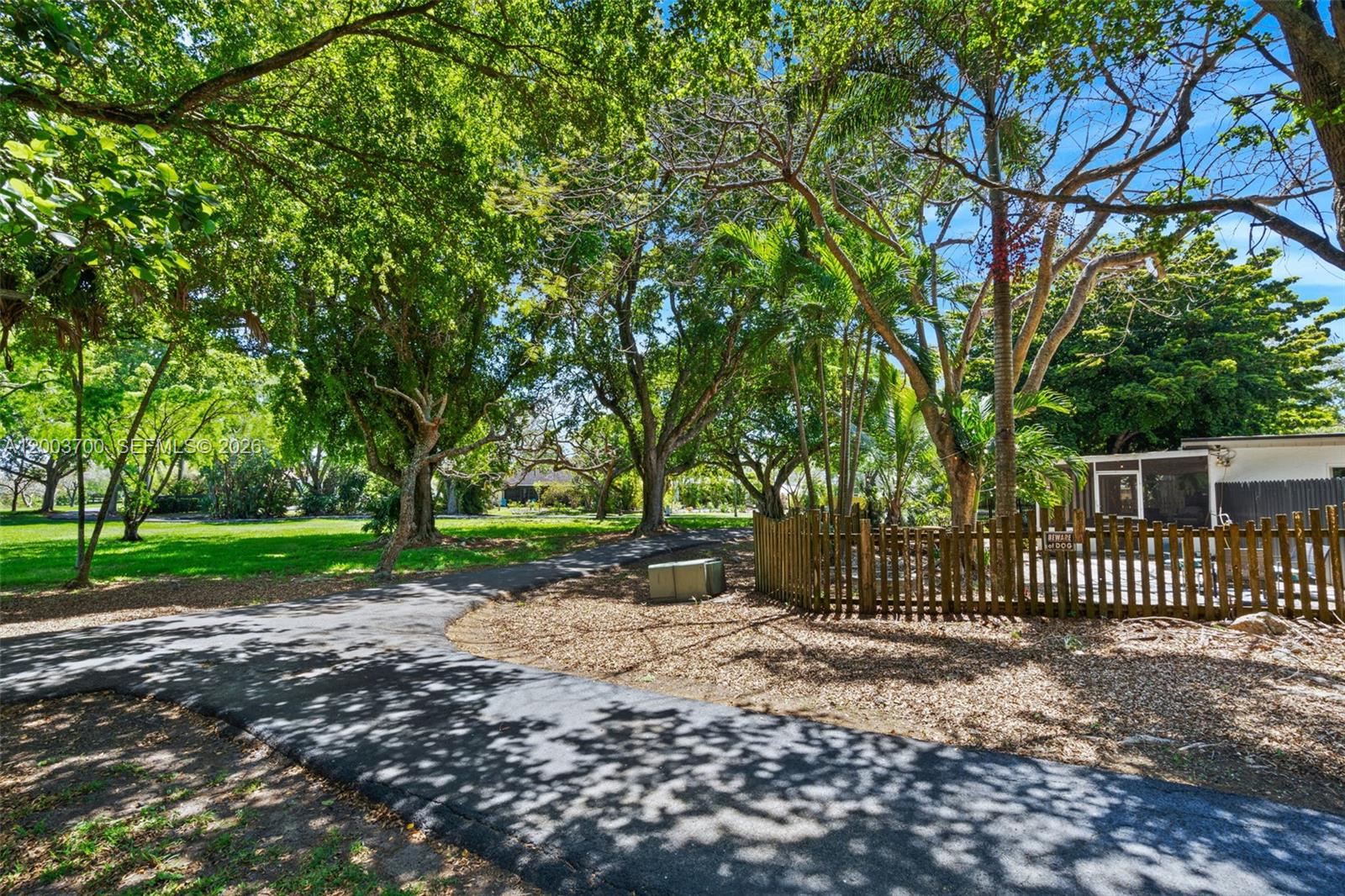 HOMESTEAD LAKES FARMLIFE - Residential