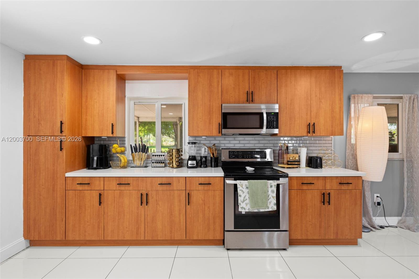 HOMESTEAD LAKES FARMLIFE - Residential