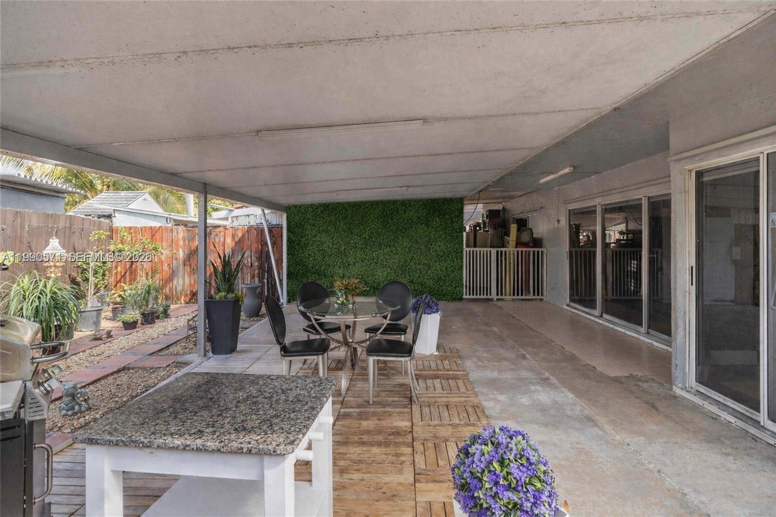 MONACO ESTATES 1ST ADDN - Residential