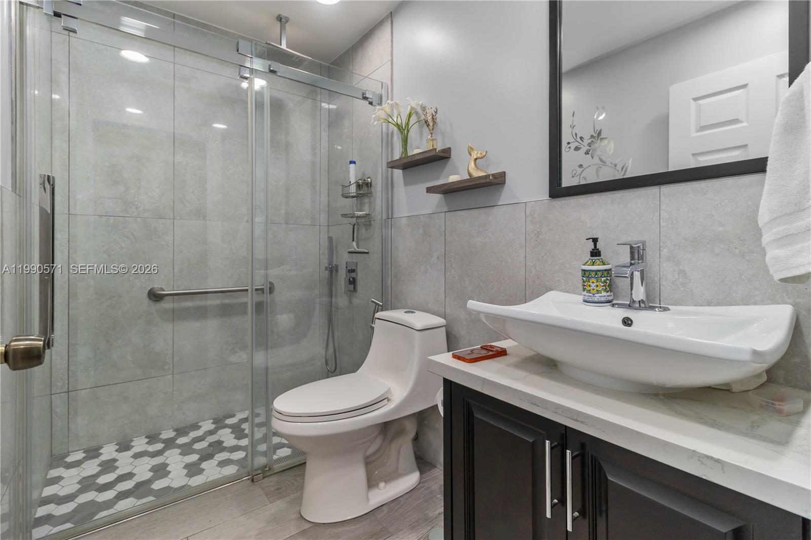 MONACO ESTATES 1ST ADDN - Residential