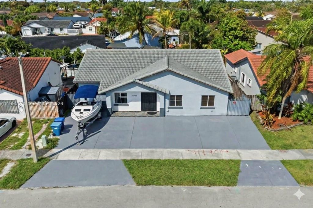 Photo of 17036 SW 144 Court, Miami, FL 33177 (MLS # A11990571)