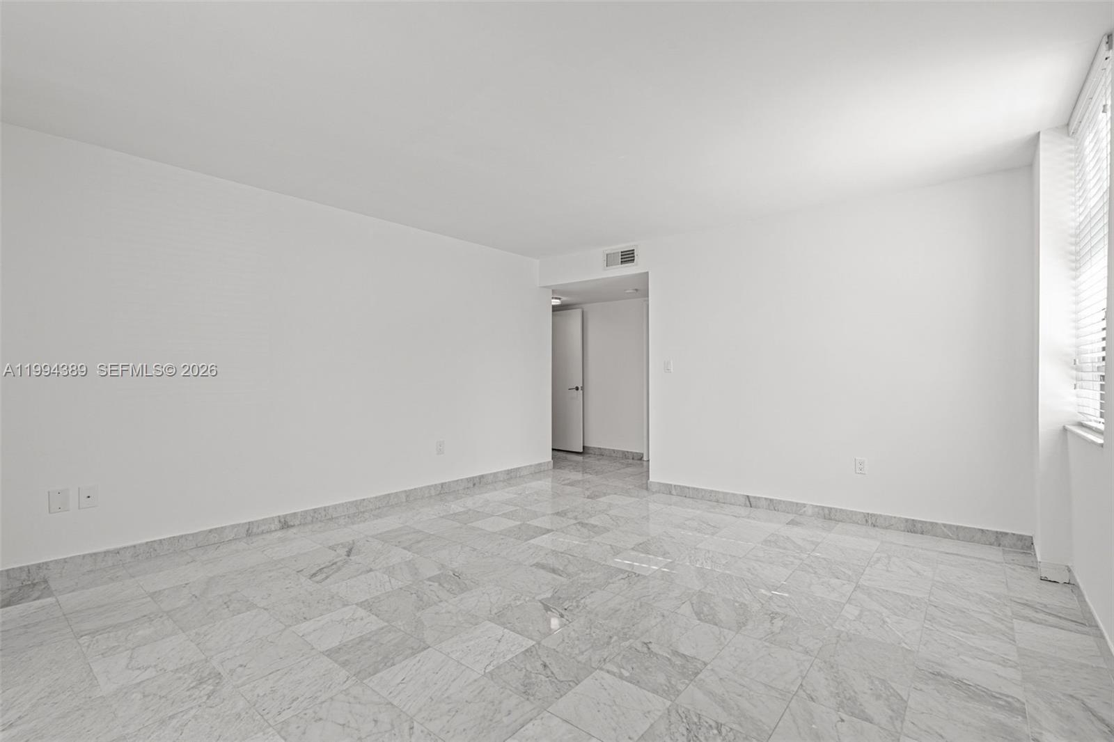THE SURF CONDO - Residential Lease