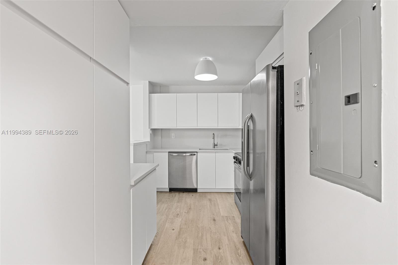 THE SURF CONDO - Residential Lease