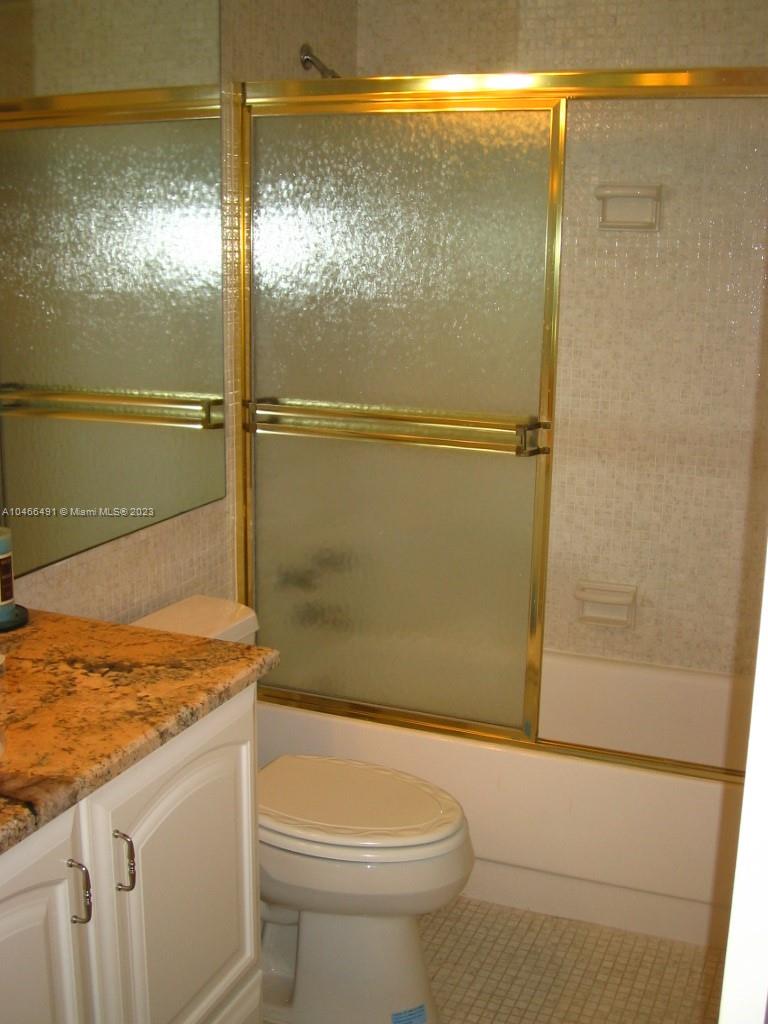 ALEXANDER TOWERS CONDO - Residential Lease