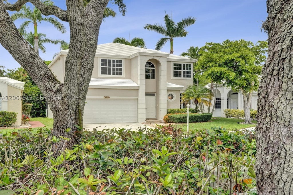 Photo of 9308 NW 8th Cir, Plantation, FL 33324 (MLS # A12065913)