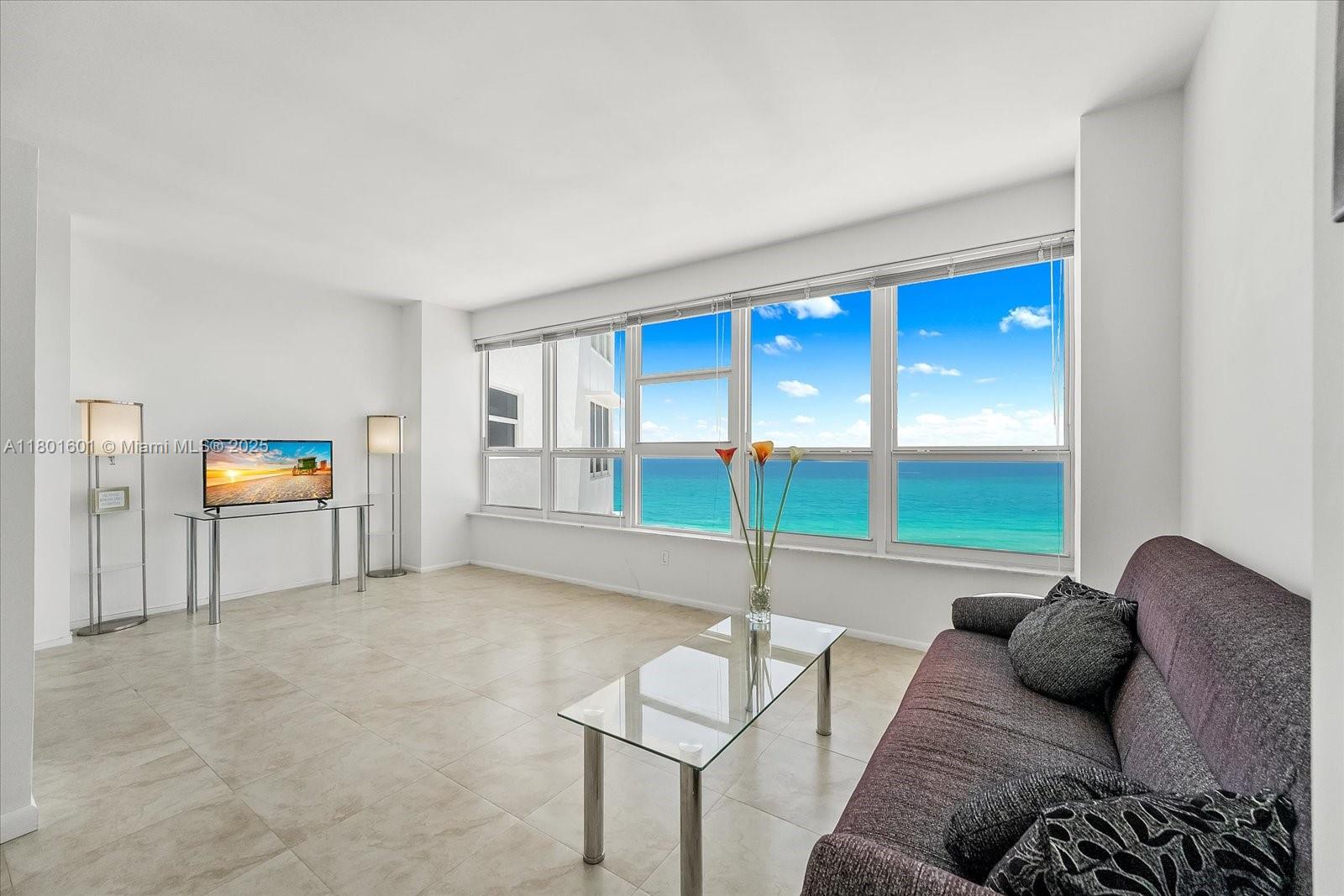 Rental Property at 4925 Collins Ave 8B, Miami Beach, Miami-Dade County, Florida - Bathrooms: 1  - $3,000 MO.