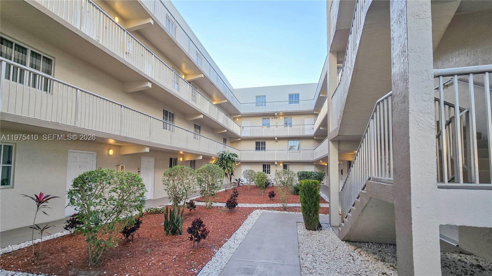 MIRASSOU CONDO - Residential Lease