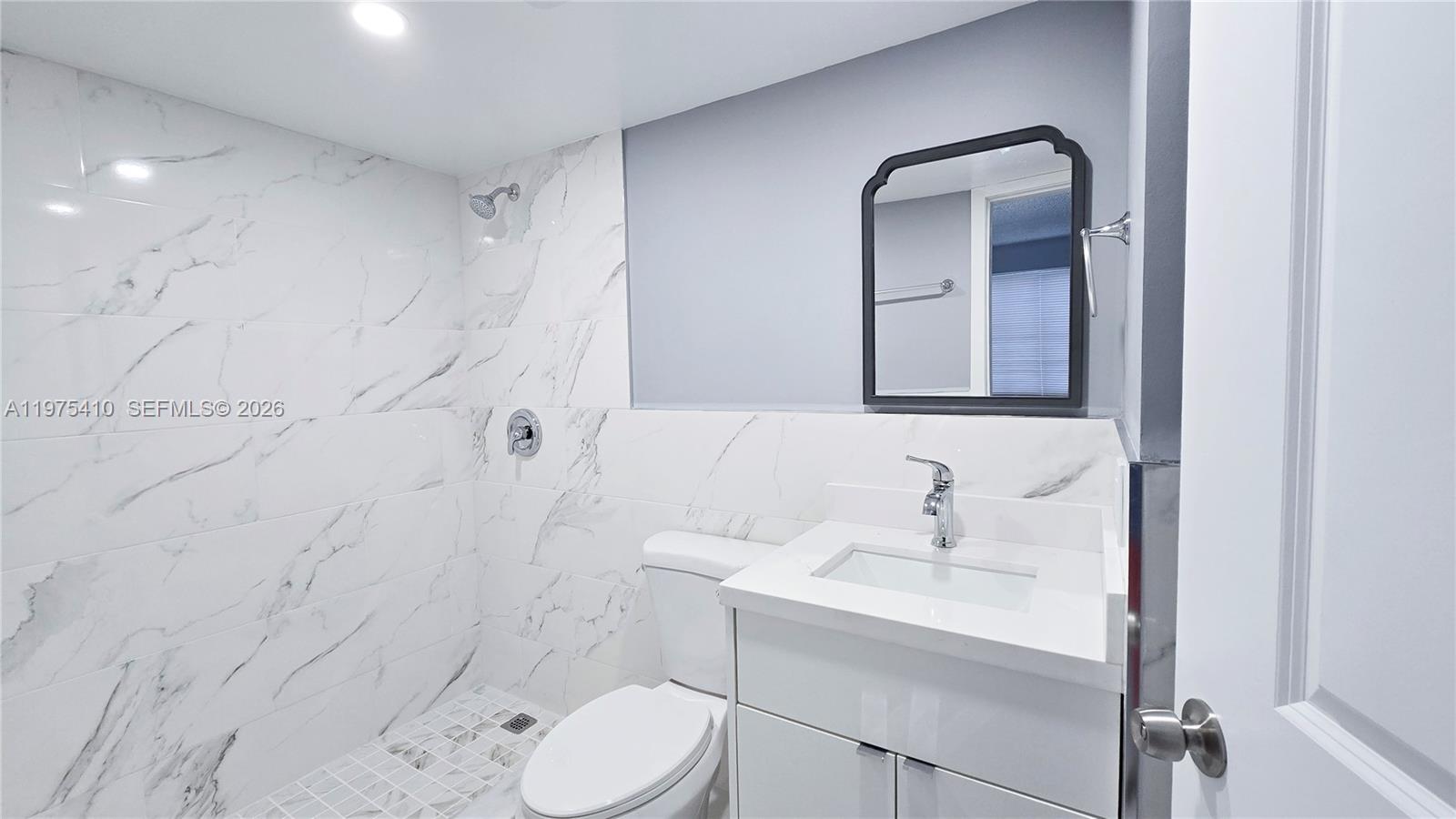 MIRASSOU CONDO - Residential Lease