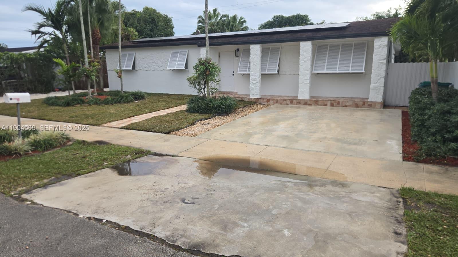 REPLAT OF PORTIONS OF RIC - Residential