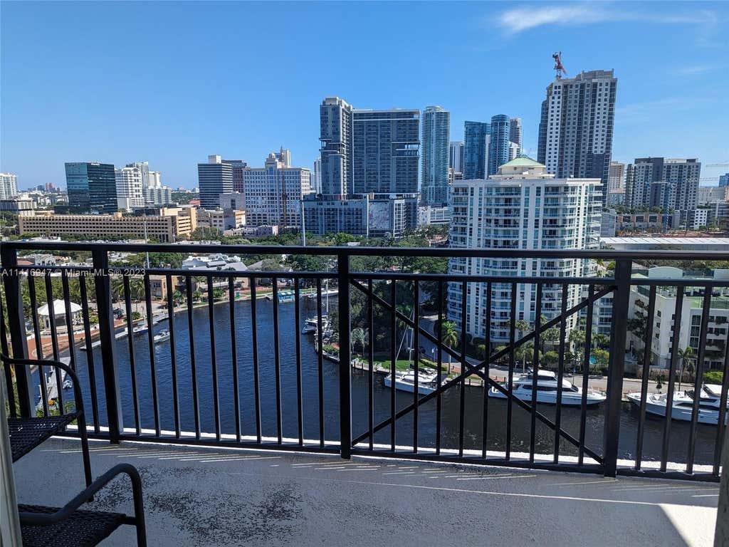 Photo of 610 W Las Olas Blvd #1618N, Fort Lauderdale, FL 33312 (MLS # A11416947)