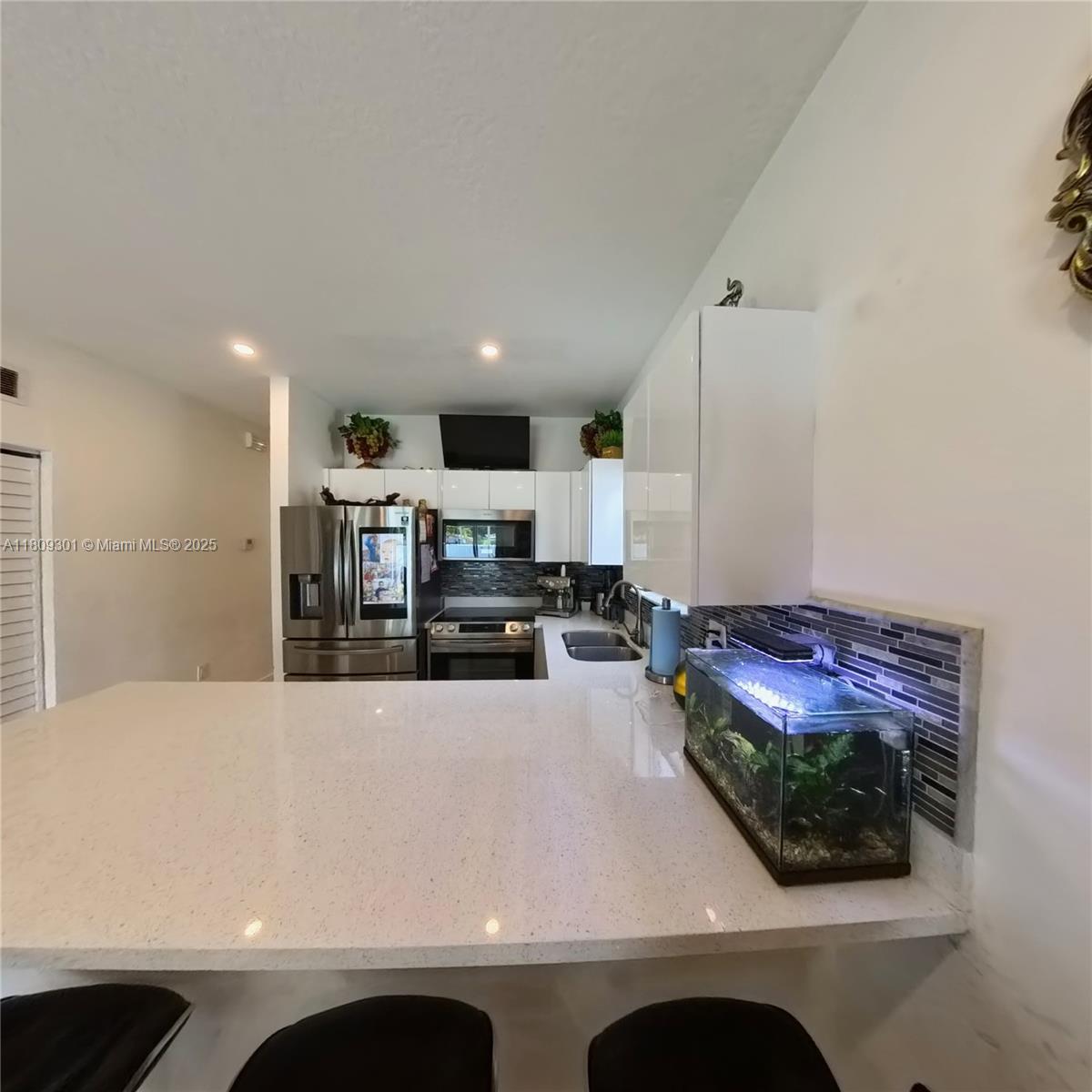 Acreage & Unrec - Residential