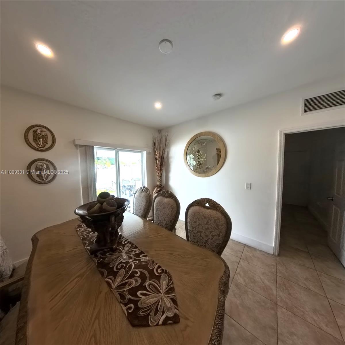 Acreage & Unrec - Residential