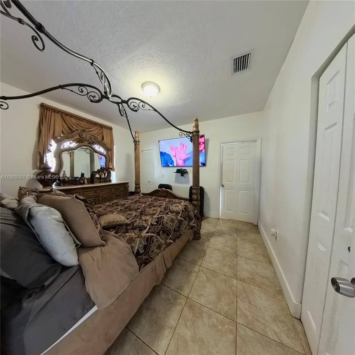 Acreage & Unrec - Residential