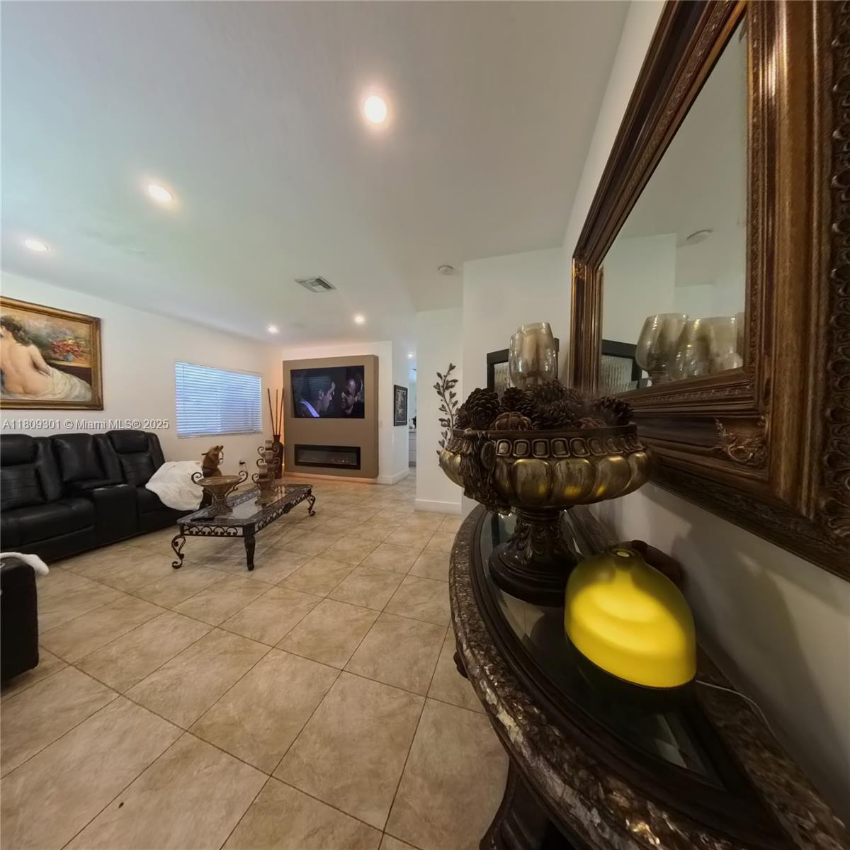 Acreage & Unrec - Residential