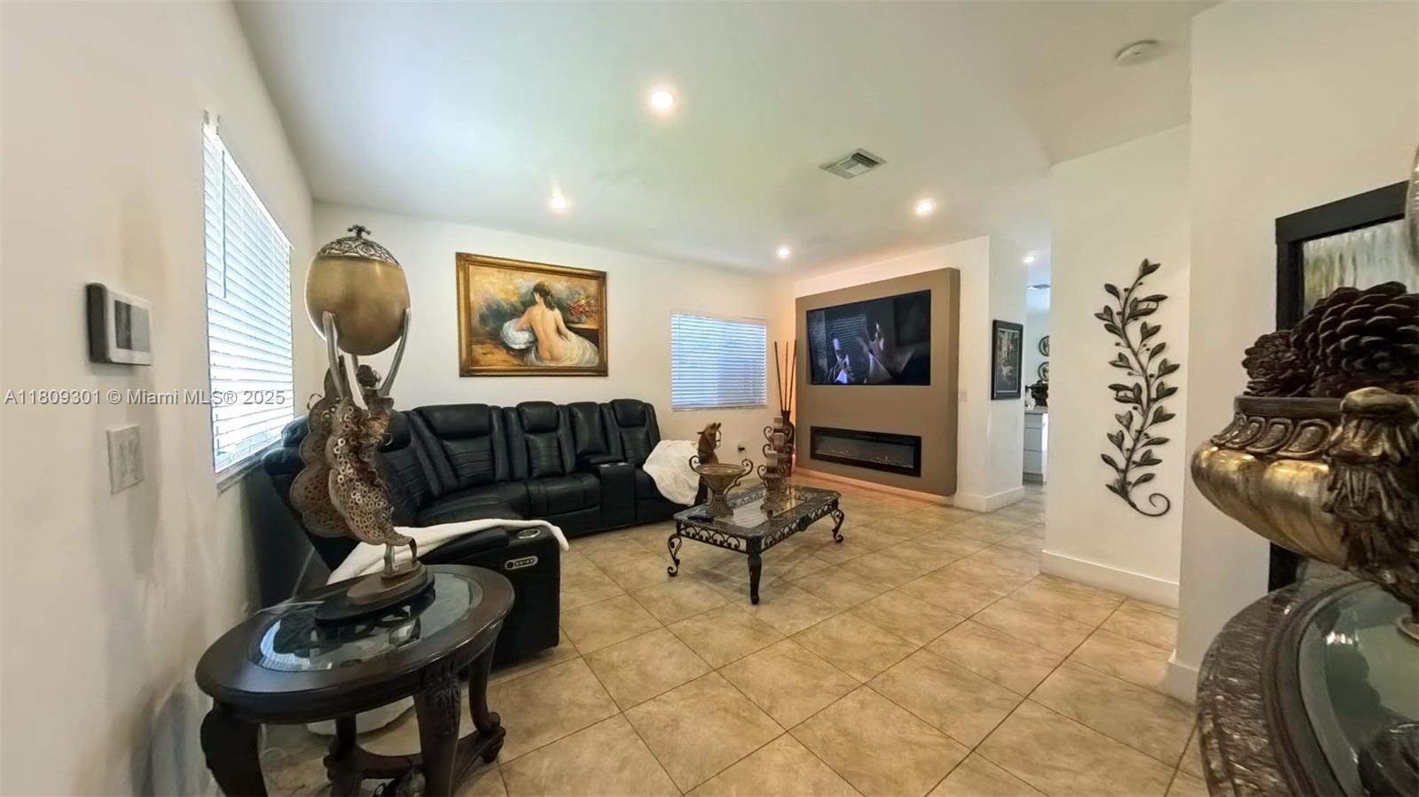 Acreage & Unrec - Residential