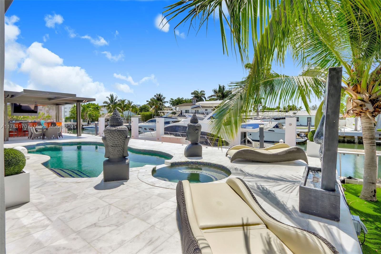 EASTERN SHORES 1ST ADDN - Residential