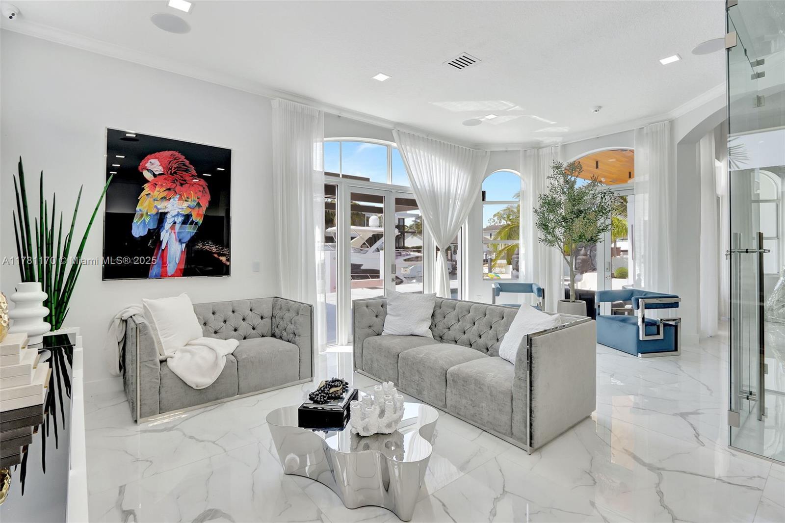 EASTERN SHORES 1ST ADDN - Residential