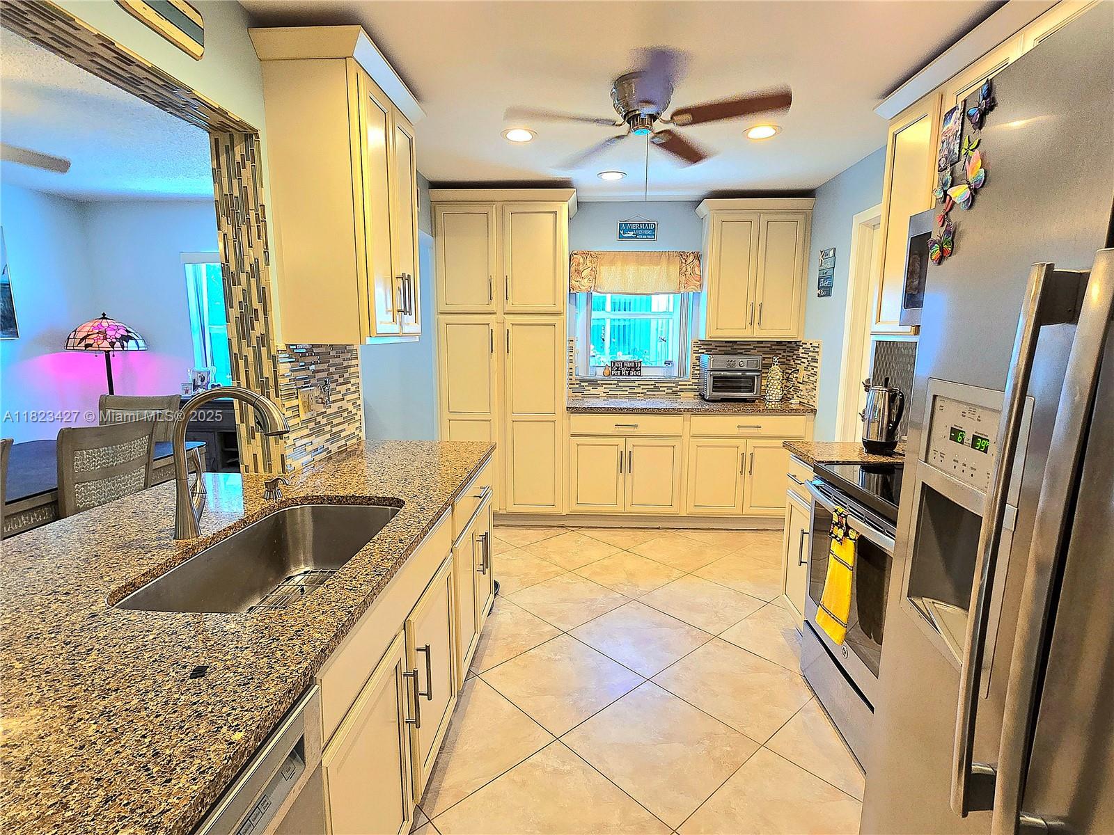 PALM BEACH LEISUREVILLE S - Residential