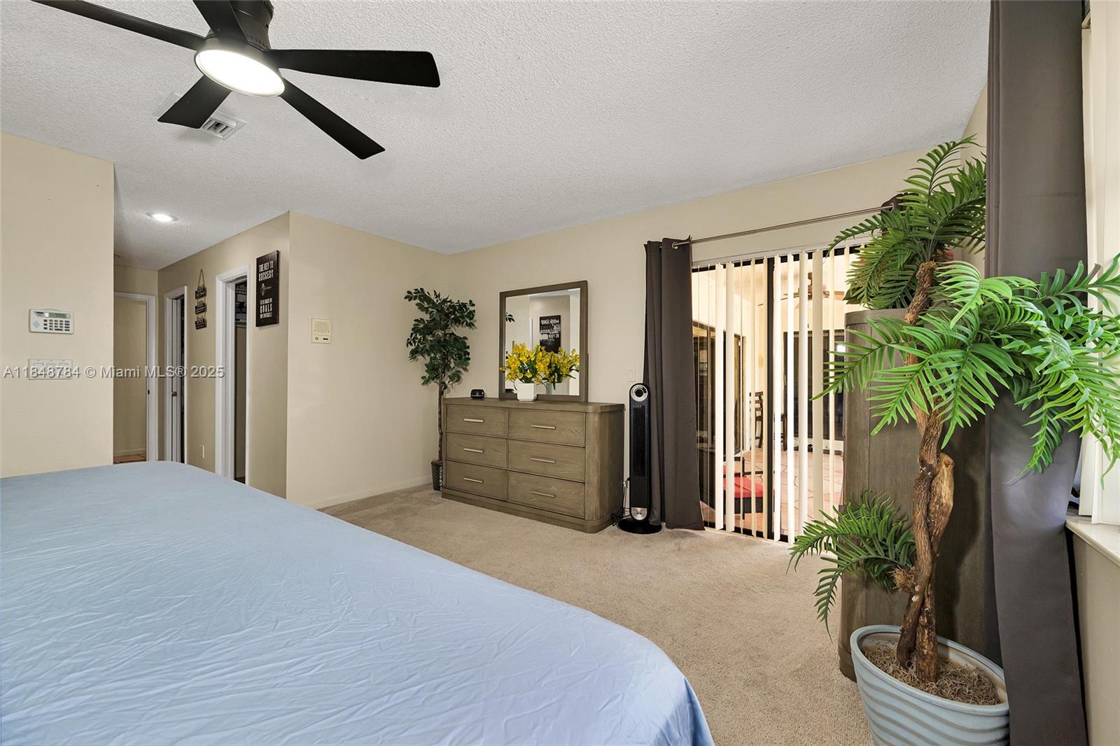 HEFTLER HOMES-TAMARAC - Residential