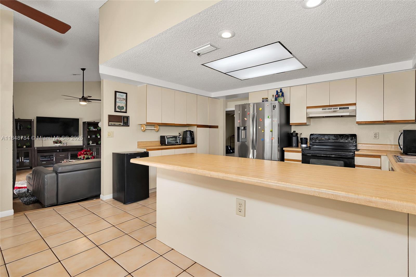 HEFTLER HOMES-TAMARAC - Residential