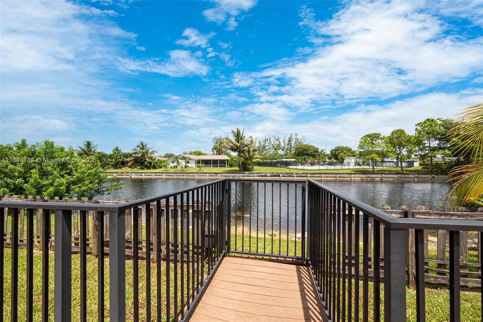 HEFTLER HOMES-TAMARAC - Residential
