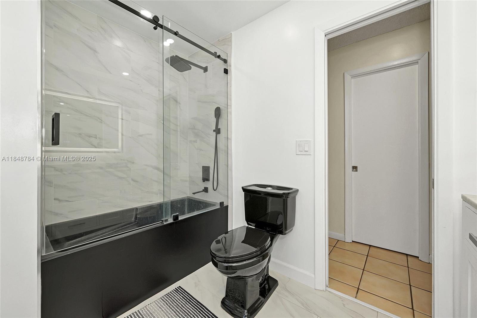 HEFTLER HOMES-TAMARAC - Residential