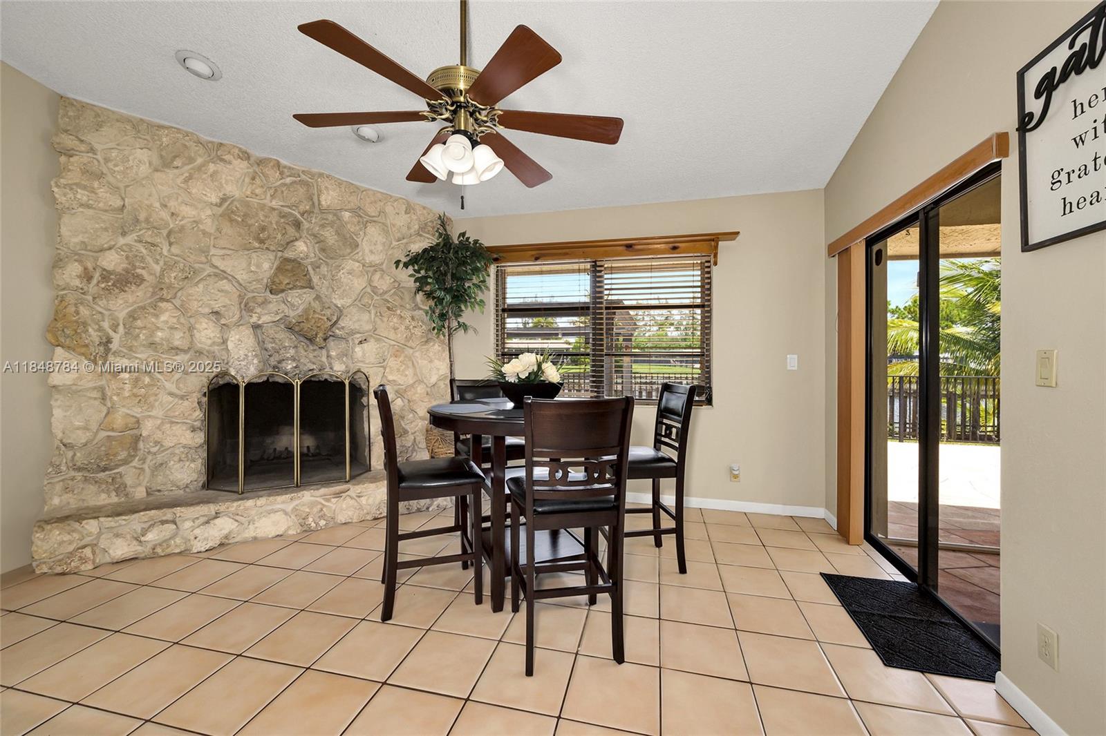 HEFTLER HOMES-TAMARAC - Residential