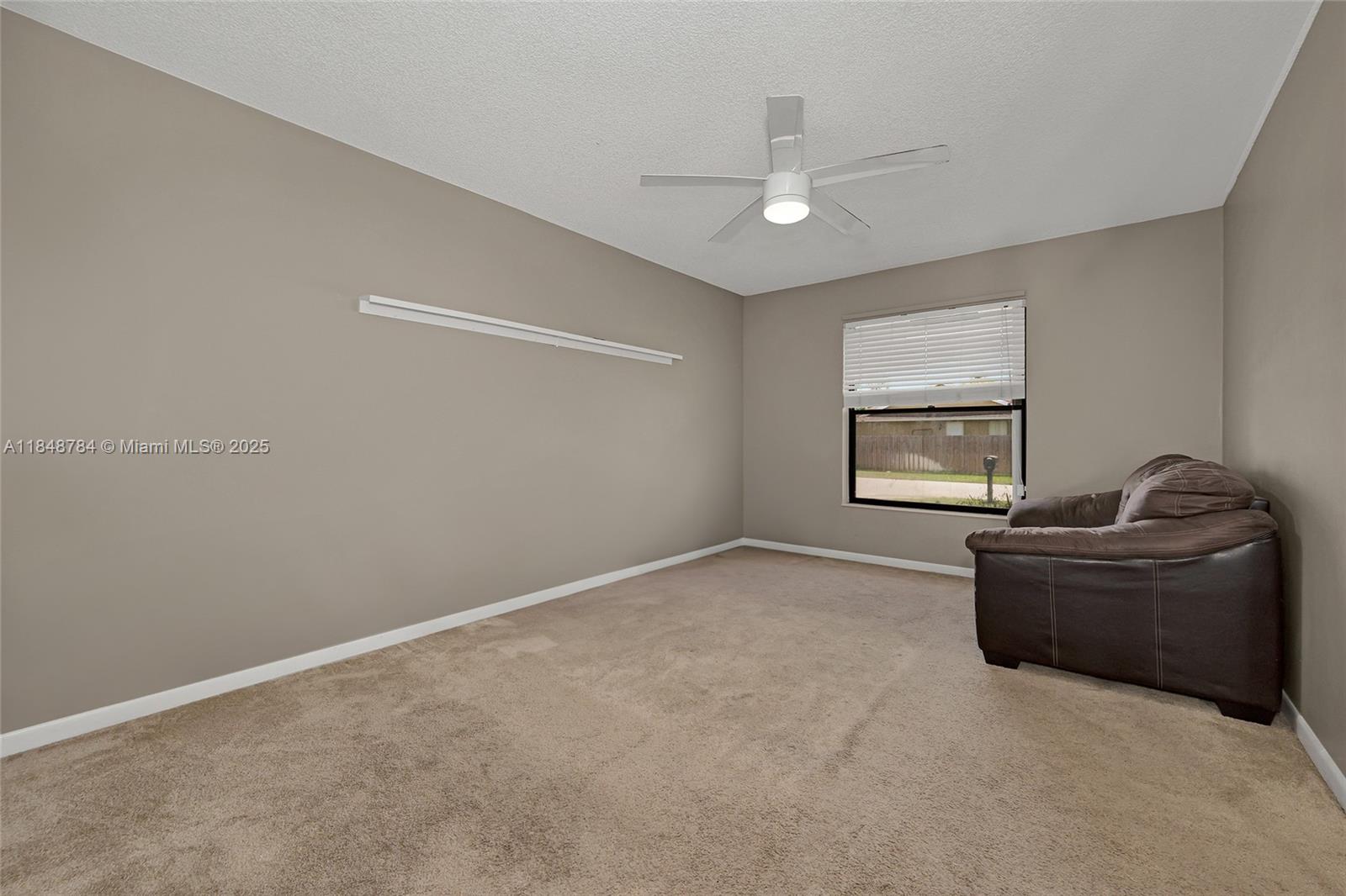 HEFTLER HOMES-TAMARAC - Residential