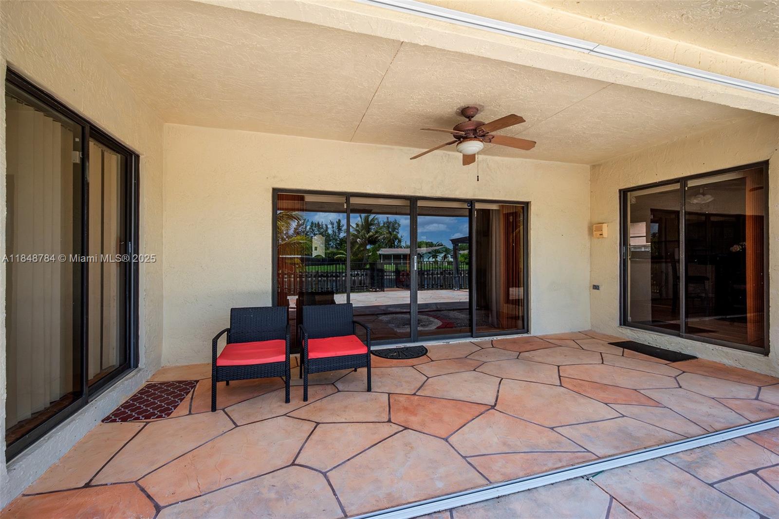 HEFTLER HOMES-TAMARAC - Residential