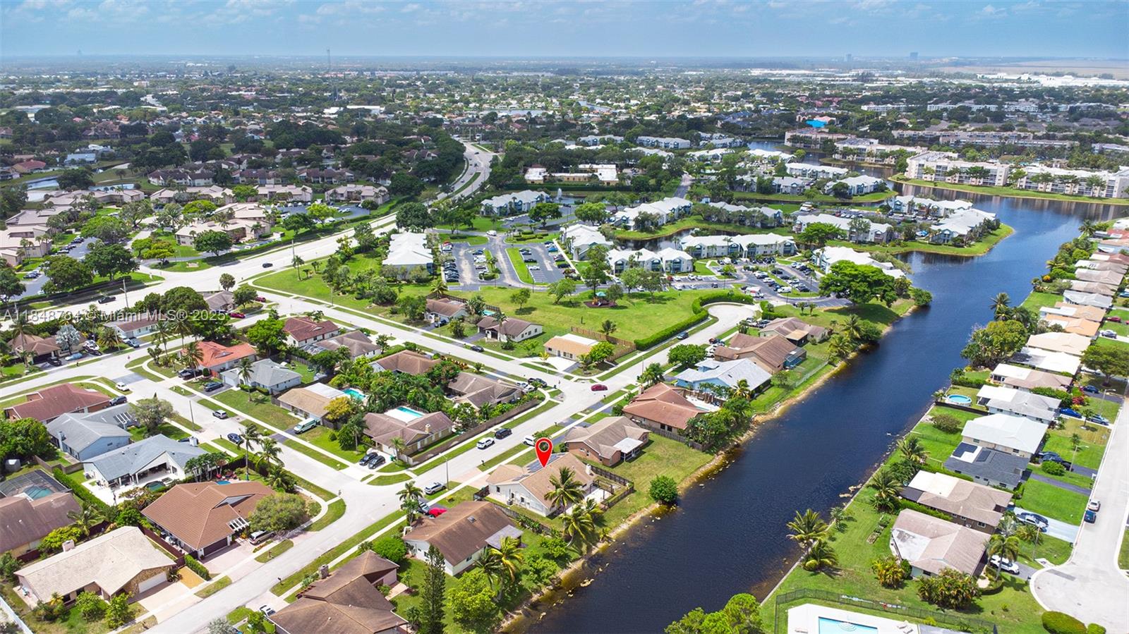 HEFTLER HOMES-TAMARAC - Residential