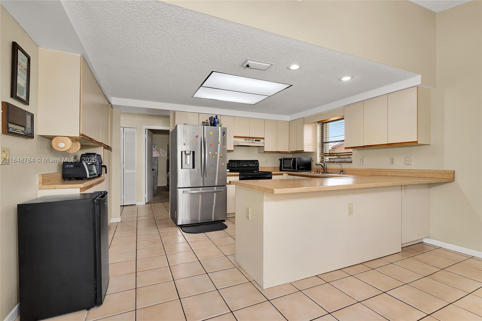 HEFTLER HOMES-TAMARAC - Residential