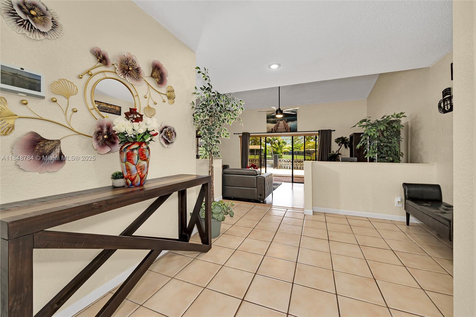 HEFTLER HOMES-TAMARAC - Residential