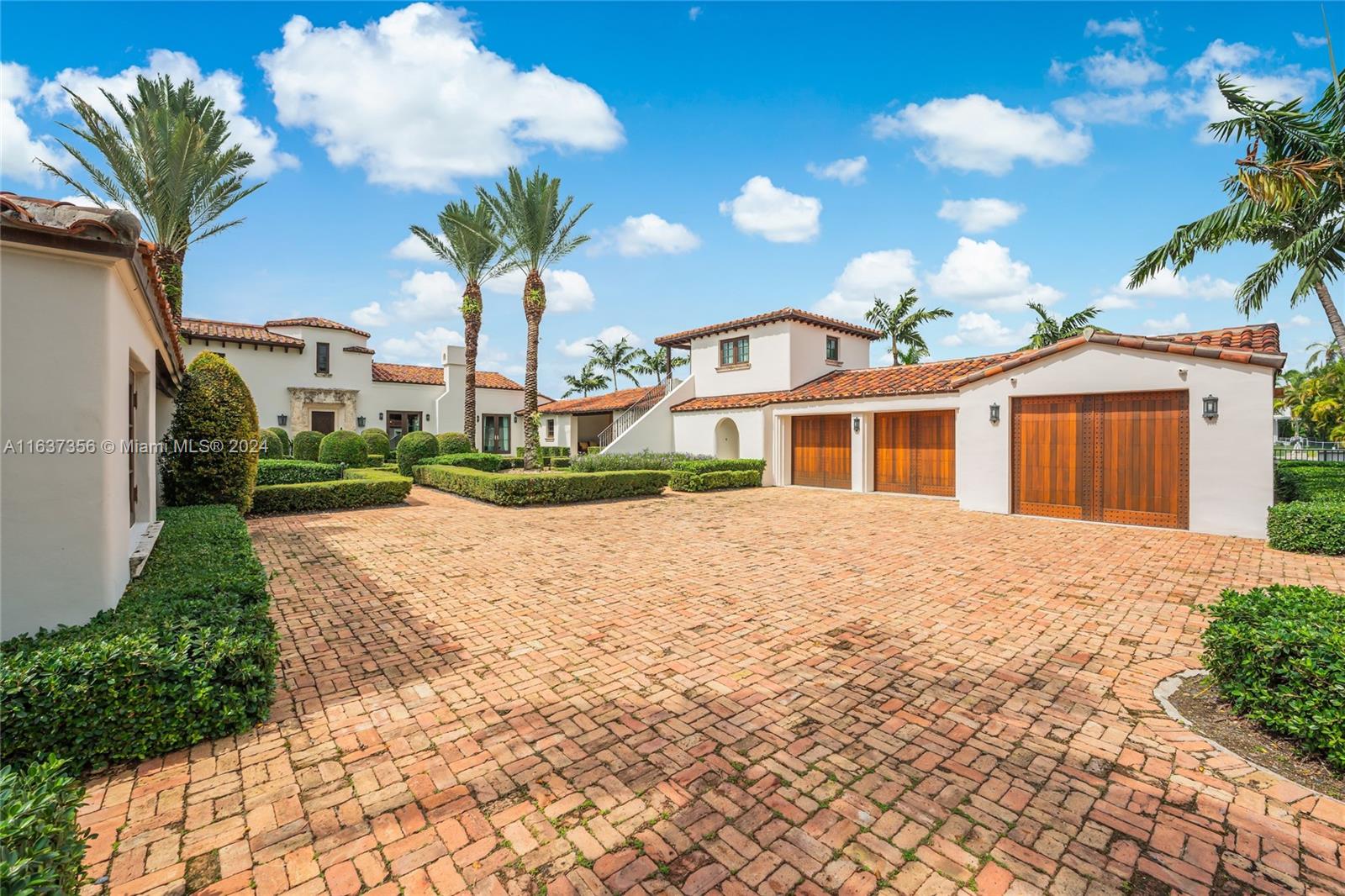 AMD PLAT OF SUNSET LAKE S - Residential