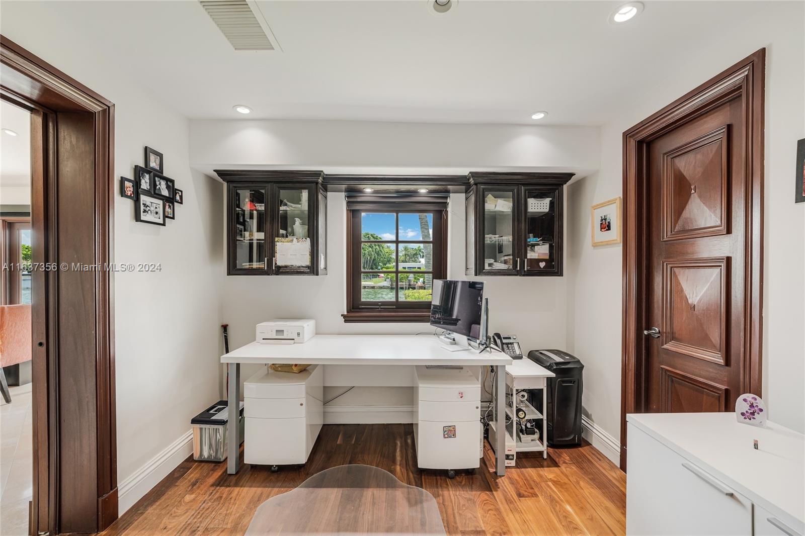 AMD PLAT OF SUNSET LAKE S - Residential