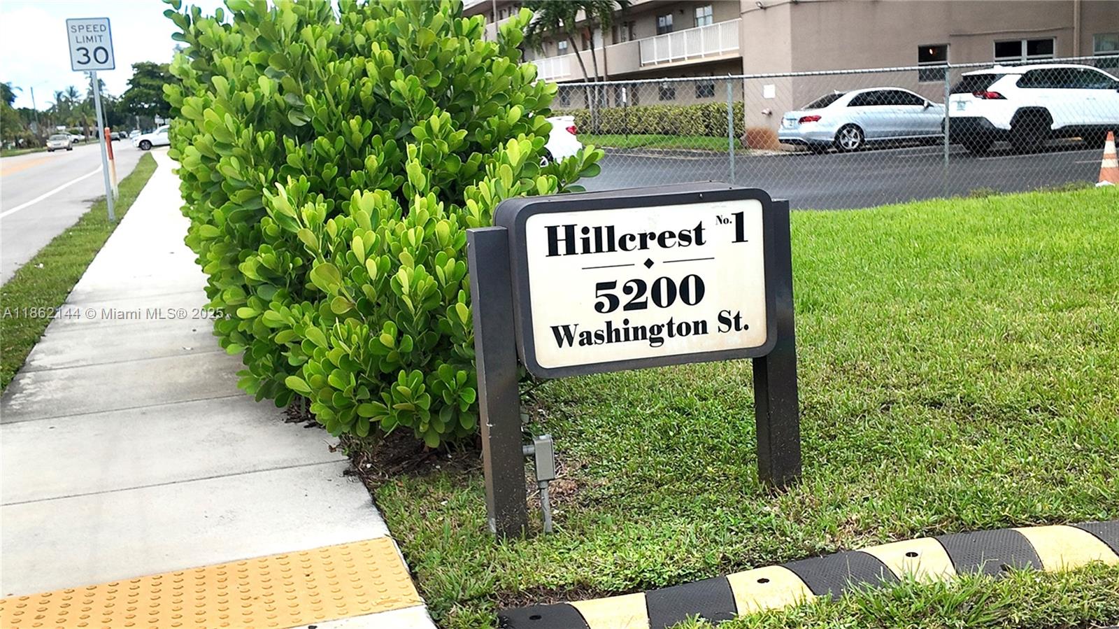 55+ Community located in the Heart of Hollywood. 3-6 MONTH RENTAL furnished. 1 Bedroom 1.5 Bathrooms. Beautiful view of pool, landscaping, private walking paths. Very open, spacious, and comfortable floor plan. Centrally located in Hollywood, a short drive from the I95, Hollywood beach, and many stores and restaurants. Assigned parking spot and guest parking. Enjoy an evening full of entertainment at the Hard Rock only 10 minutes away (shops, restaurants, and gamble for some fun!), Stroll & enjoy South Florida weather at the Hollywood Beach Boardwalk where you can enjoy the beach, restaurants, events & local artist. Hollywood young circle is only 10 minutes away - Here you will find shops & local restaurants.