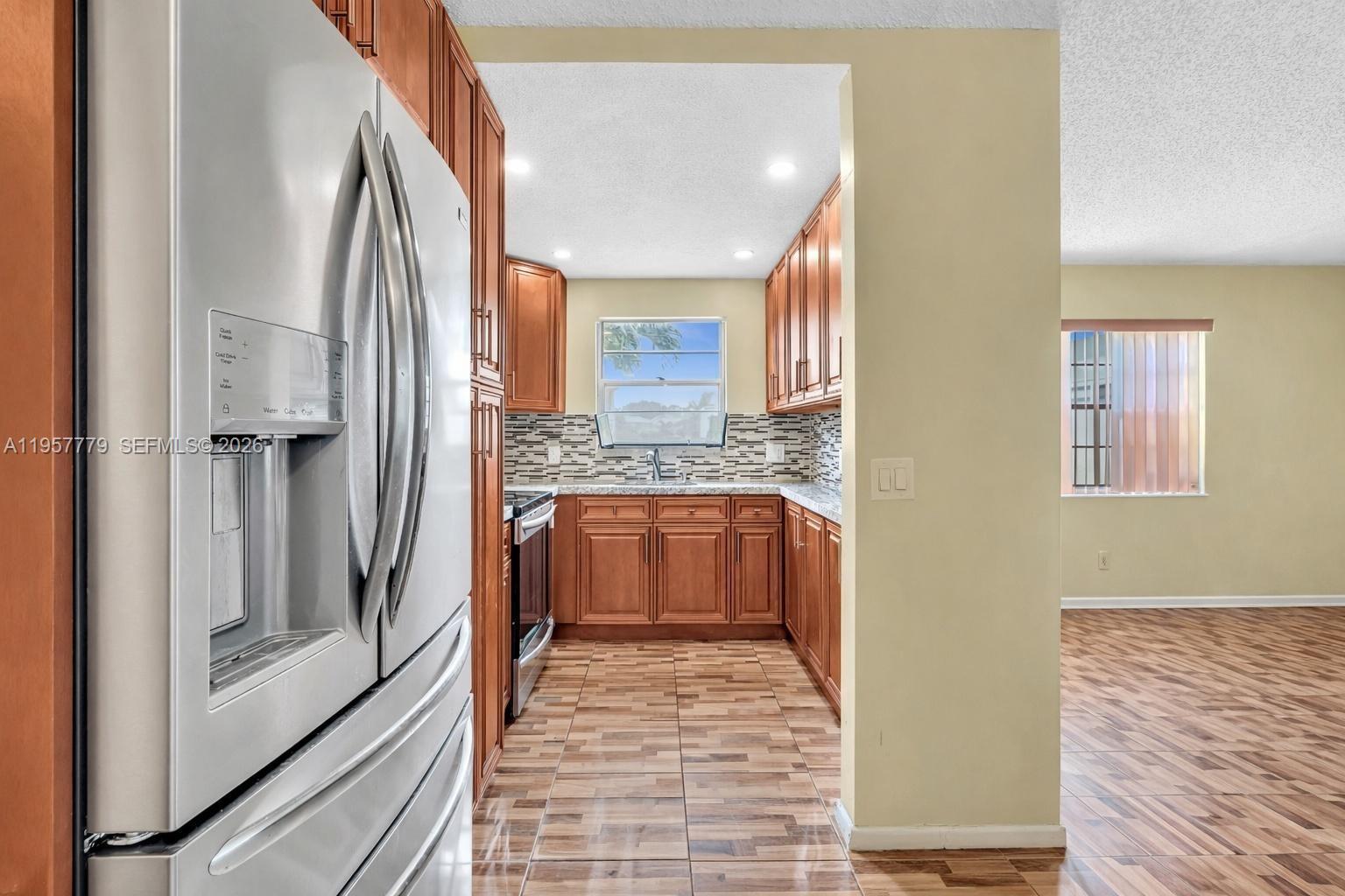 MARKHAM H CONDO - Residential