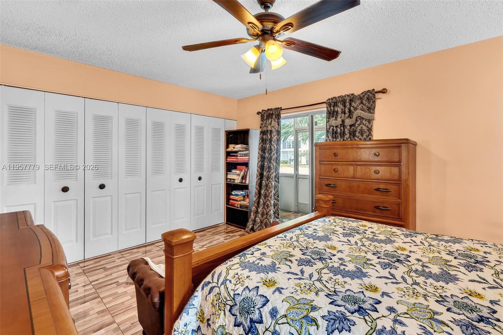 MARKHAM H CONDO - Residential