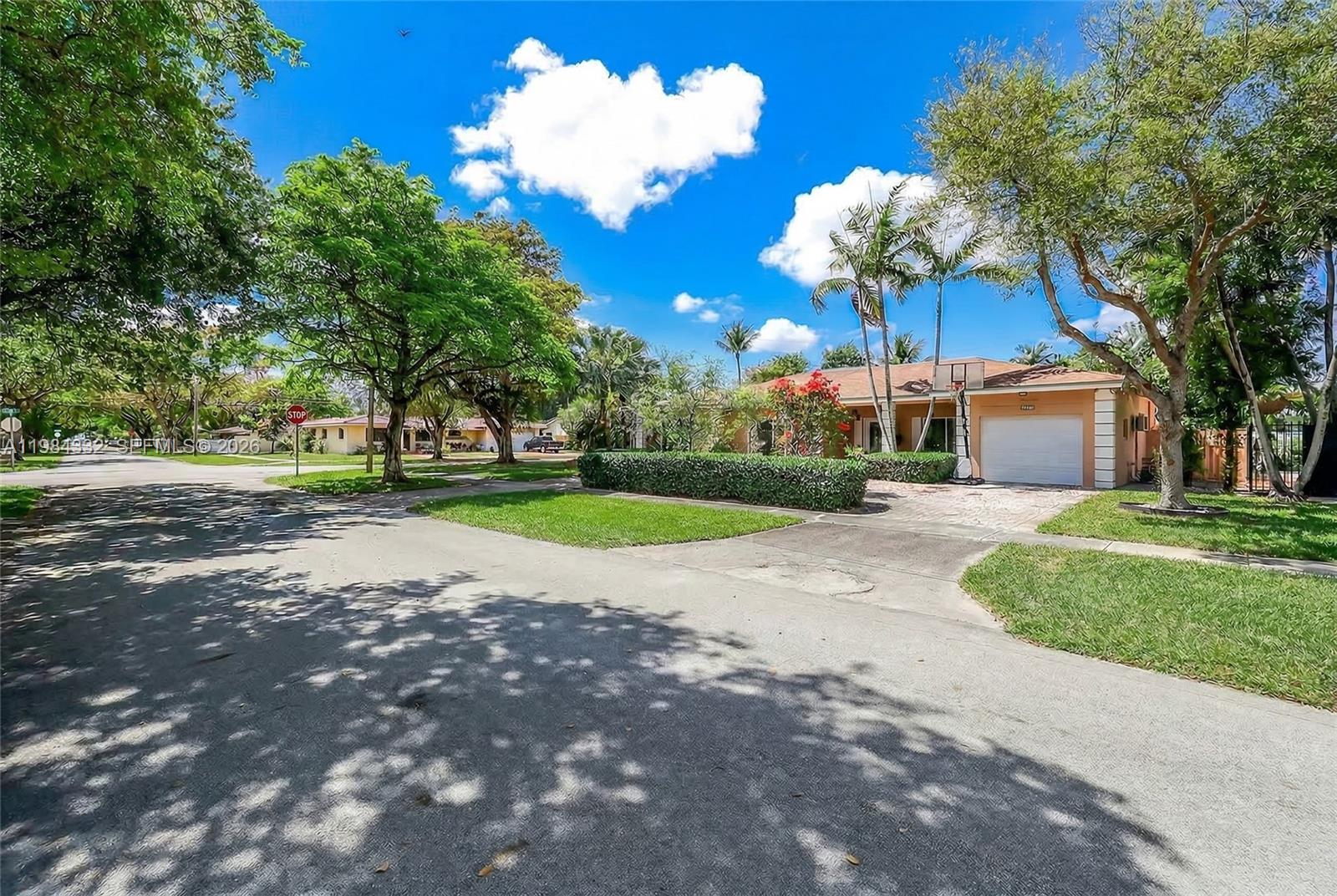 FLA FRUIT LAND COS SUB - Residential