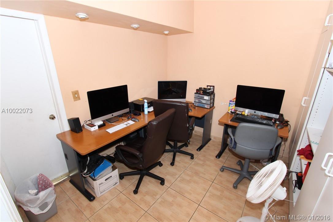 P A At West Sunset - Residential