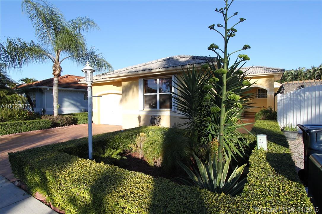 P A At West Sunset - Residential